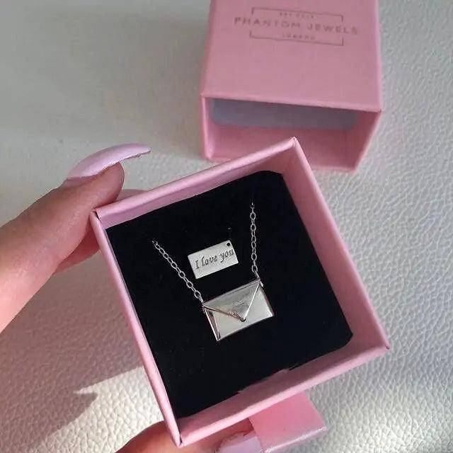 Collier en argent avec lettre d'amour Envelop