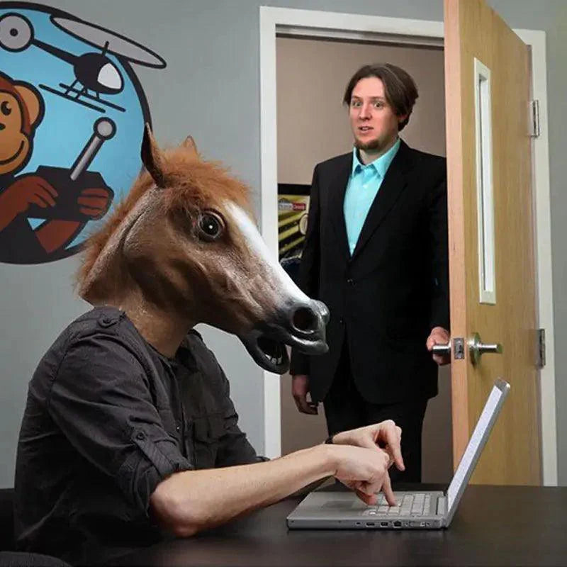Masques de tête de cheval