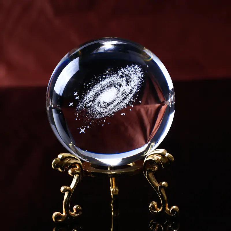 Boule de cristal miniature 3D Galaxy 6/8 cm