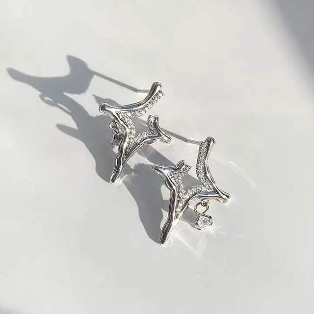 Boucles d'oreilles en strass Asterism