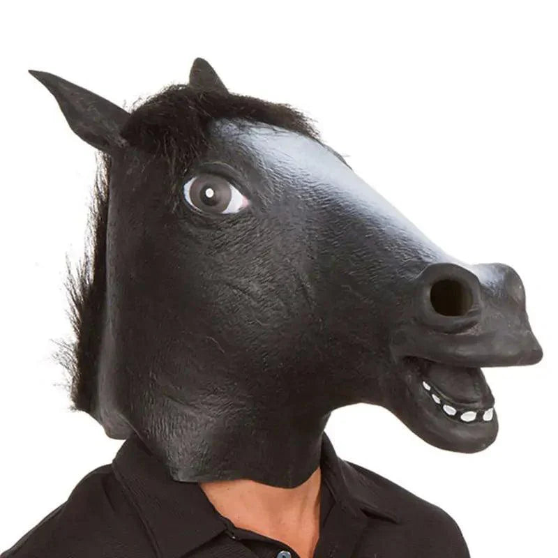 Masques de tête de cheval